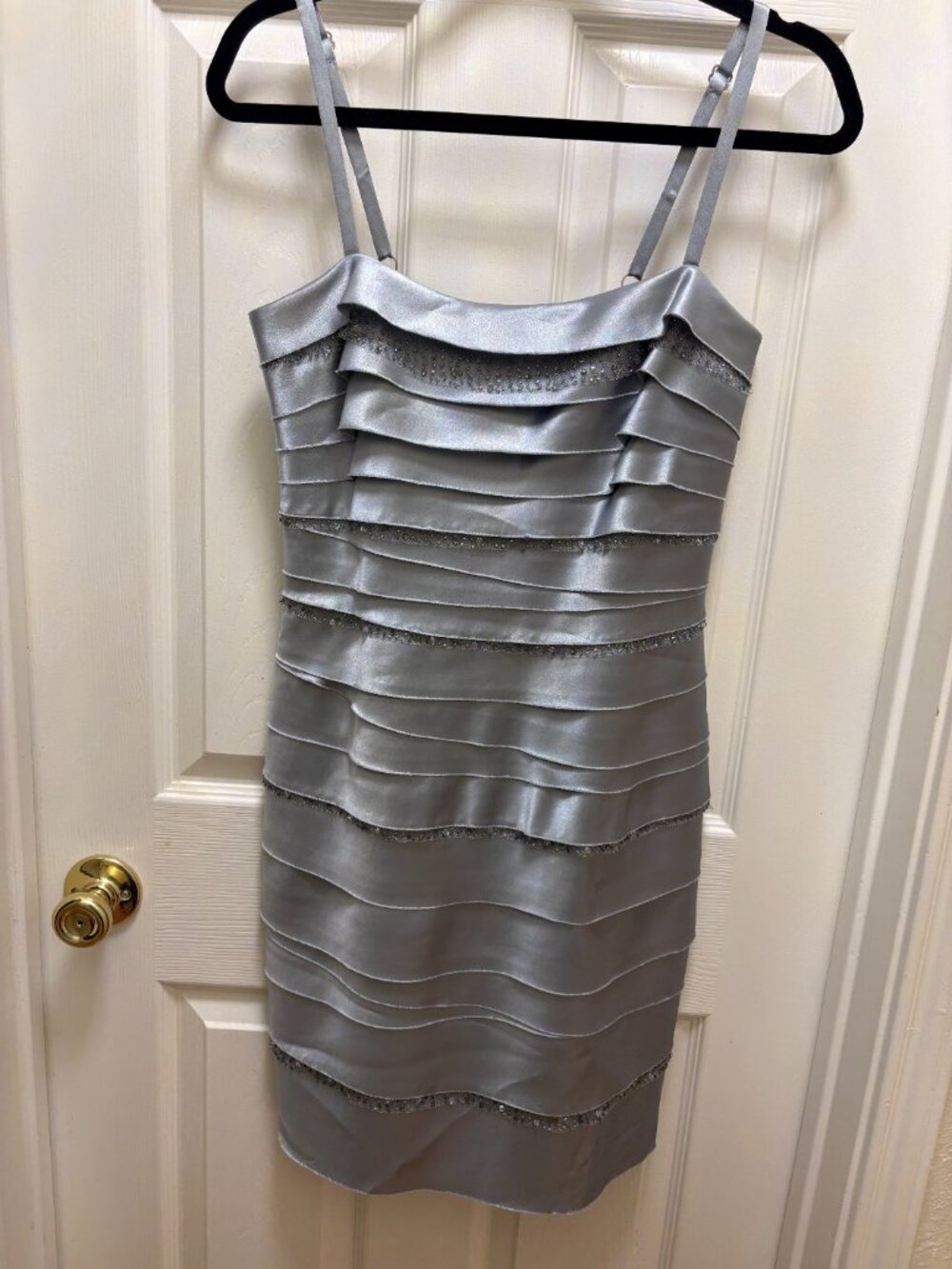 BCBGMAXAZRIA Women's Grey Dress Size 6